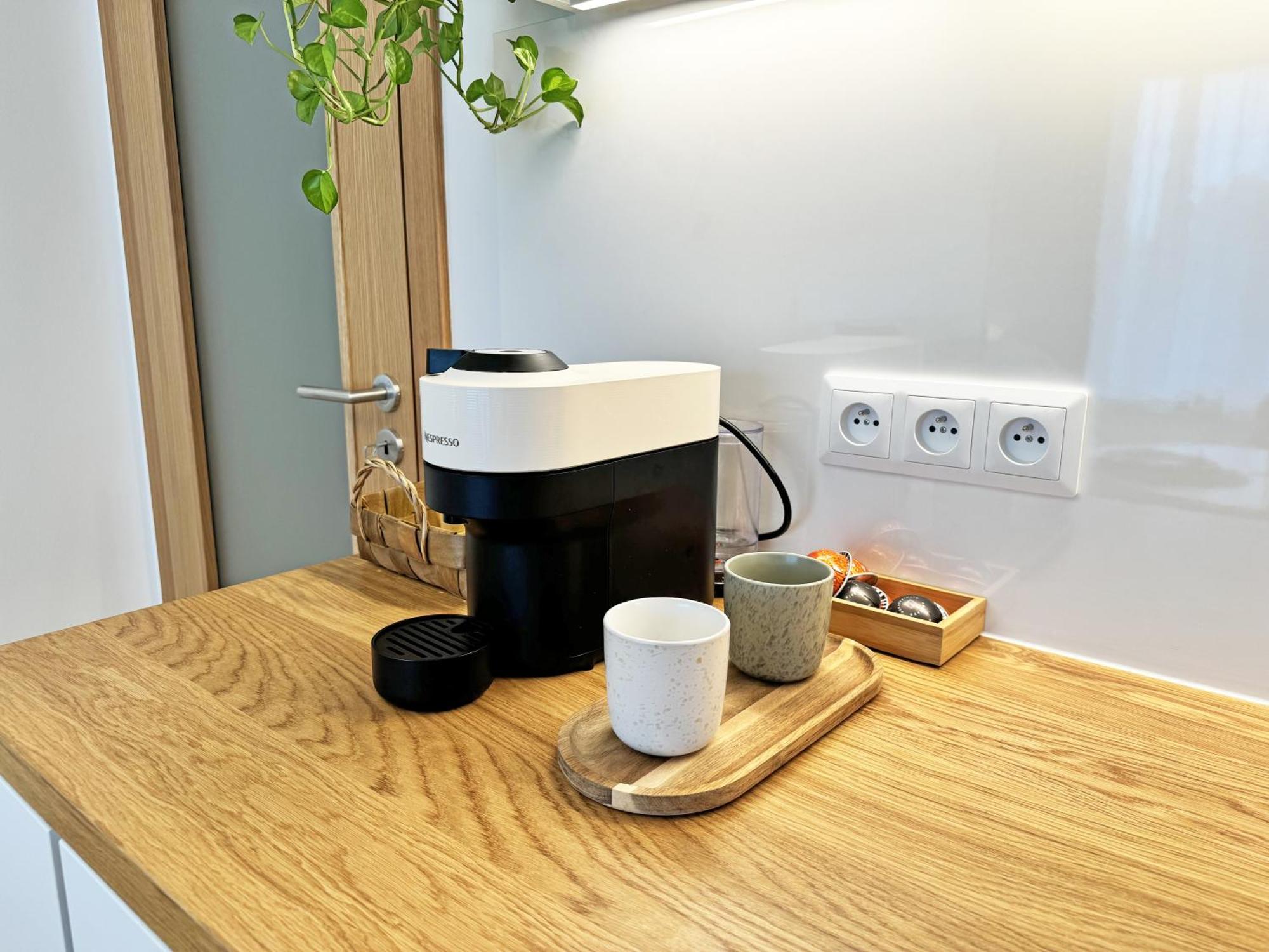 Apartament New Studio, King Bed, Free Parking, Terrace